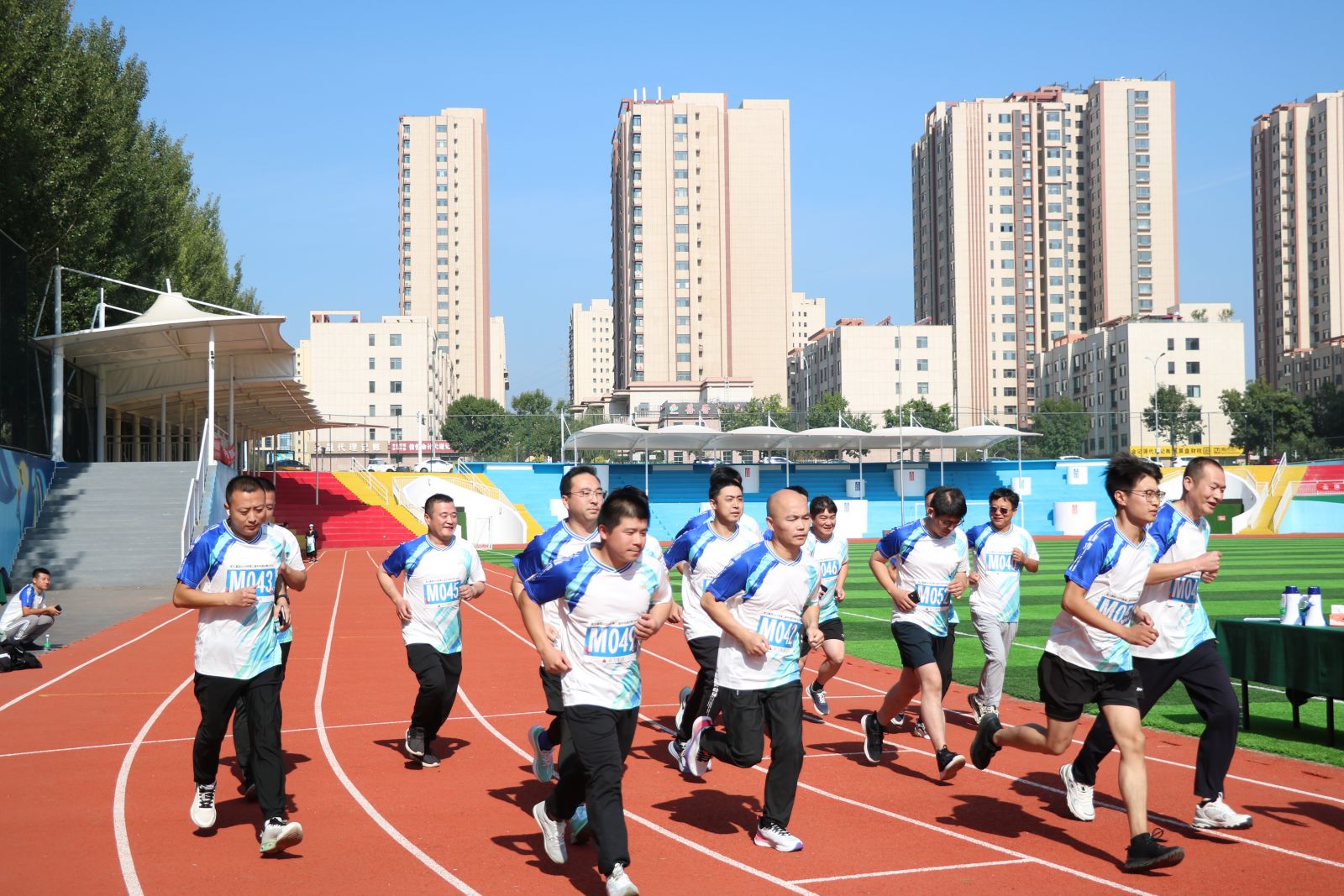 久久AV无码精品人妻系列试探